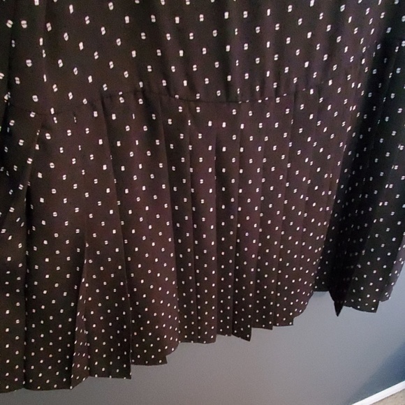 EUC Halogen polka dot pleated skirt - Picture 4 of 6